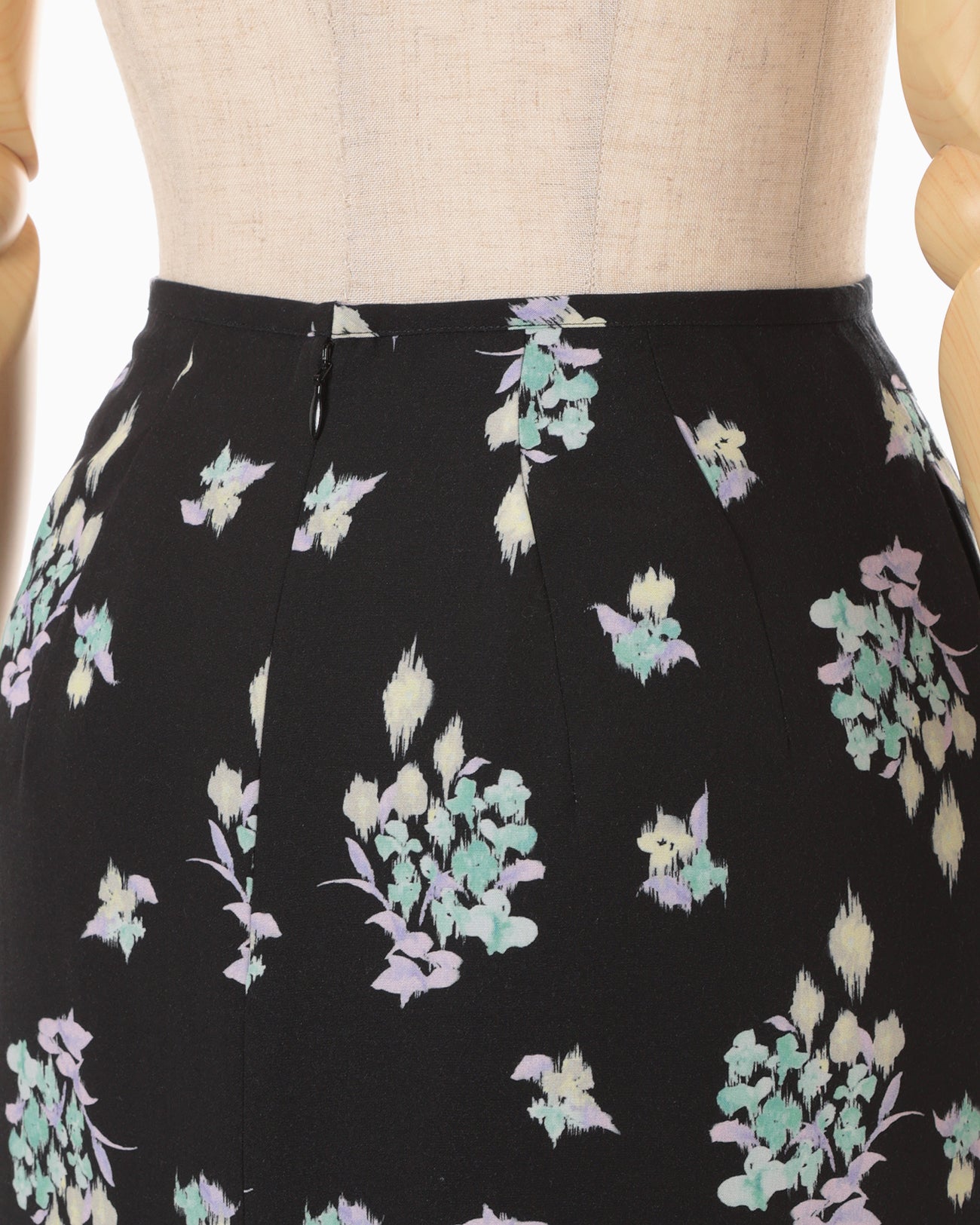 Floral Motif Printed Skirt - black - Mame Kurogouchi