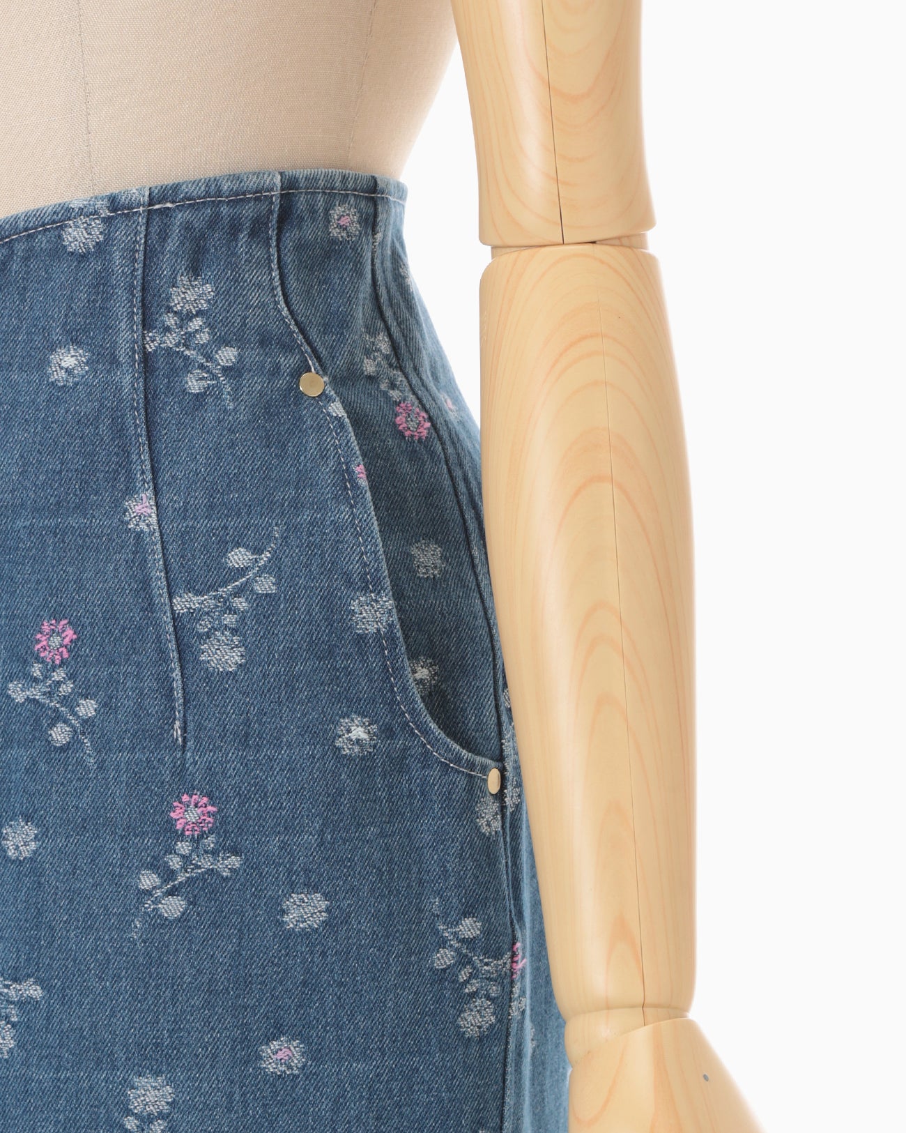 Floral Jacquard High Waisted Denim Skirt - blue - Mame Kurogouchi
