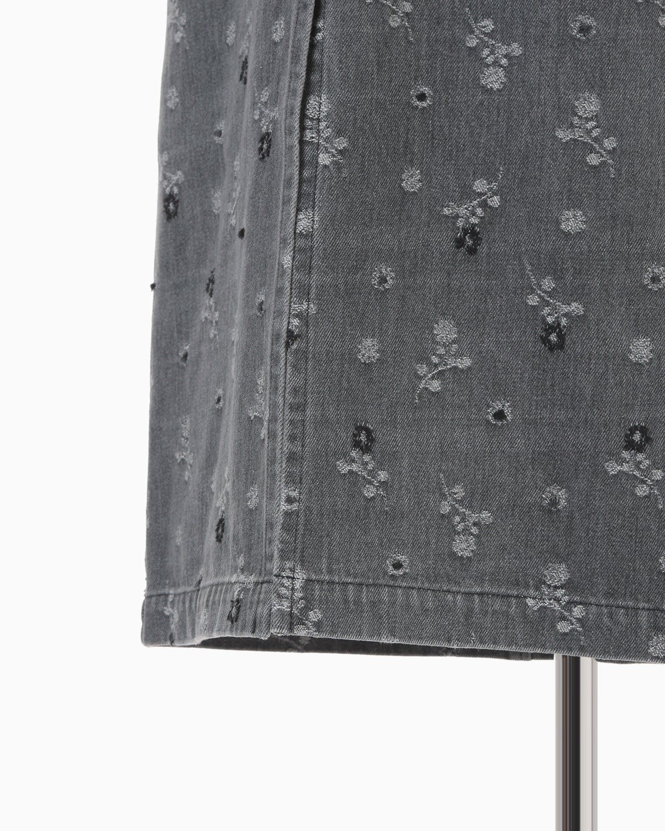 Floral Jacquard High Waisted Denim Skirt - grey - Mame Kurogouchi