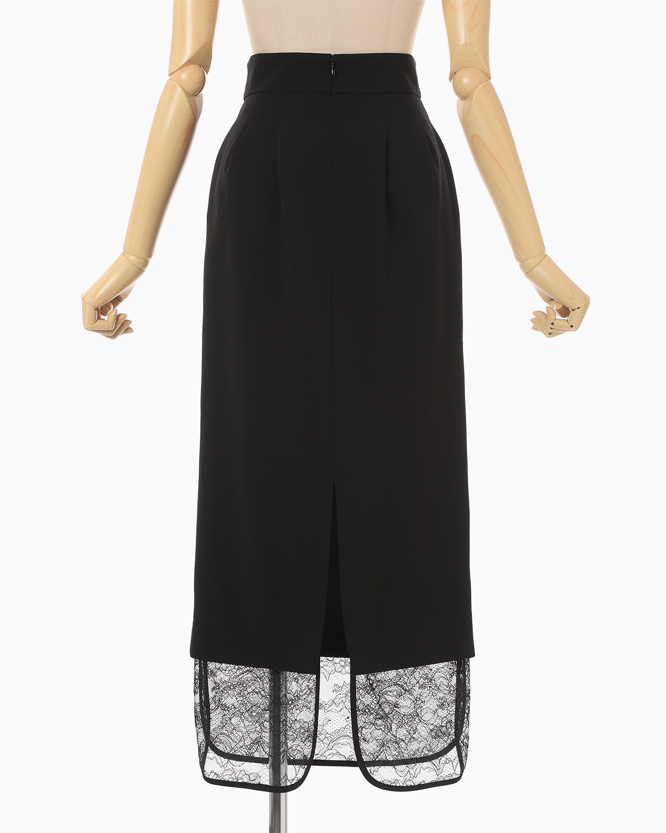 Raschel Lace Layered Skirt - black - Mame Kurogouchi