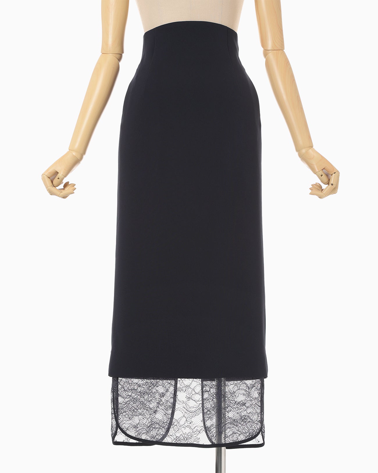 Raschel Lace Layered Skirt - navy - Mame Kurogouchi