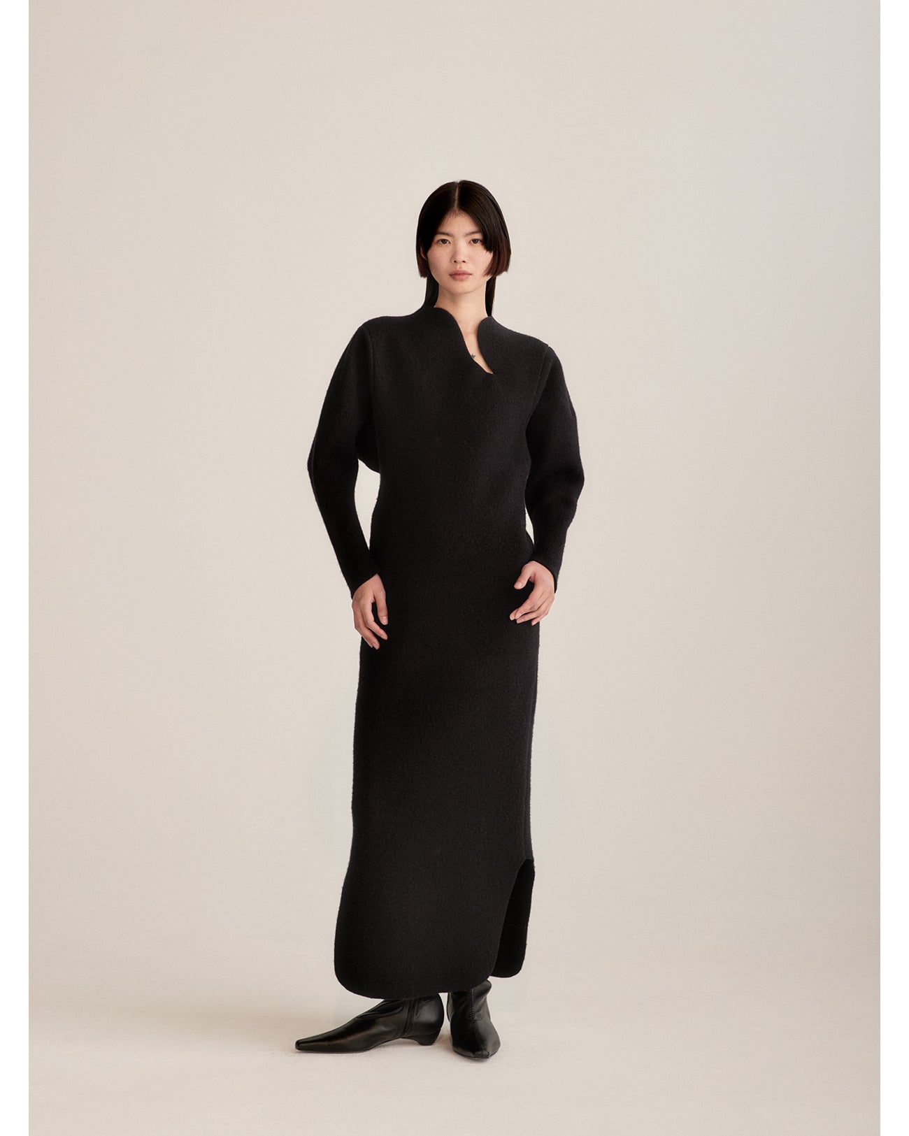 Wool Cashmere Frilled Knitted Dress - black