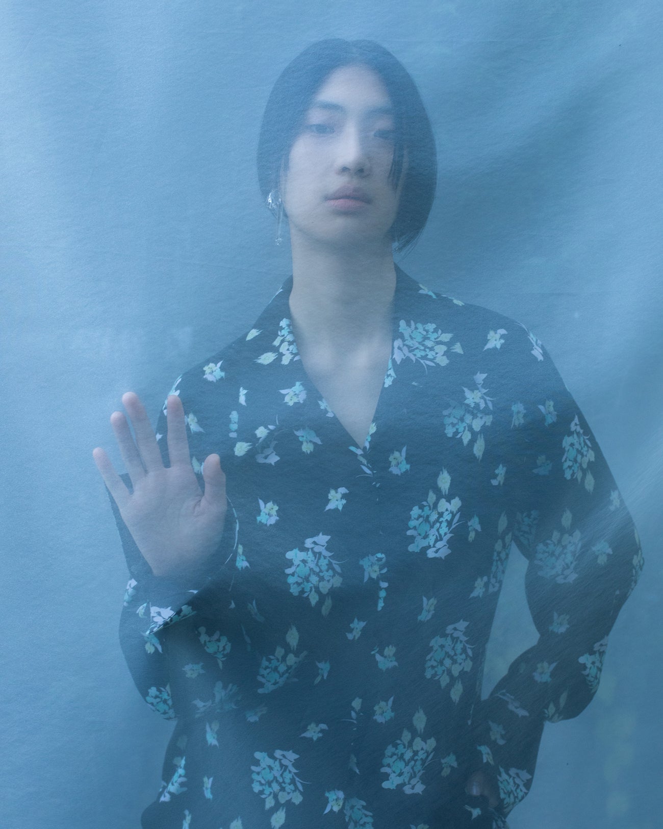 Floral Motif Handcrafted Glass Earring - clear - Mame Kurogouchi