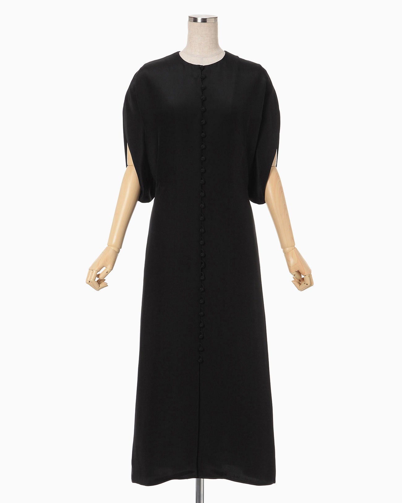 10 Basic Silk Multi-Buttoned Crew Neck Dress - Mame Kurogouchi