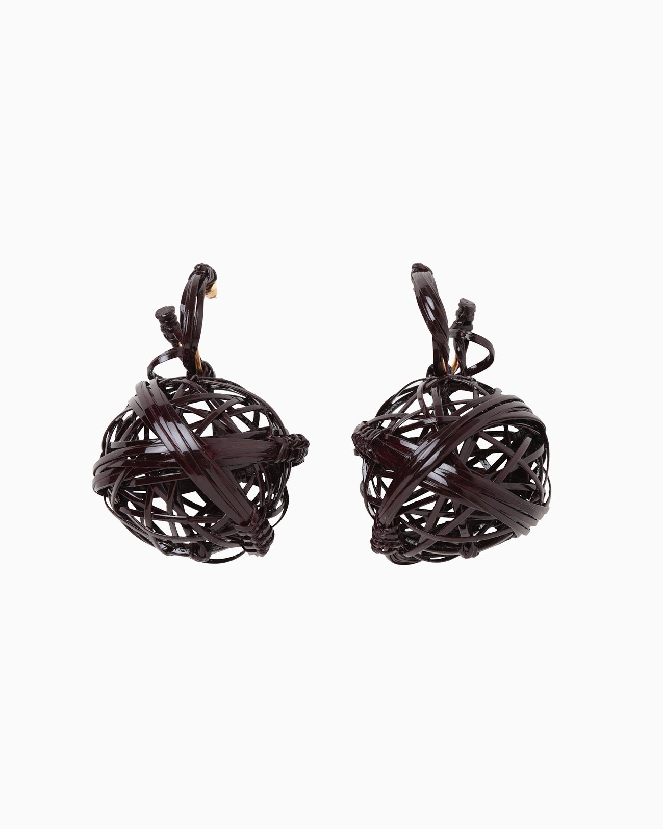 Bundled-Plait Basket Motif Bamboo Earrings - brown