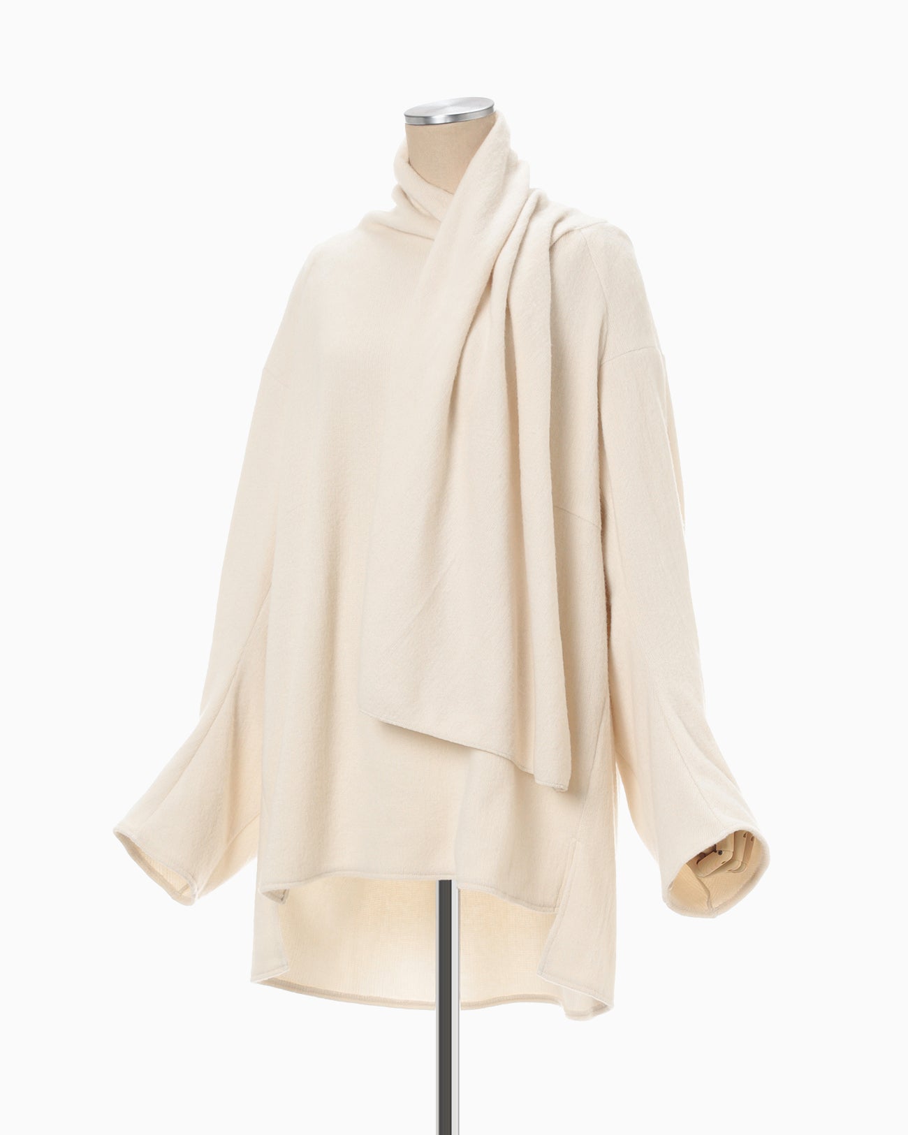 Scarf Style Knitted Pullover - white