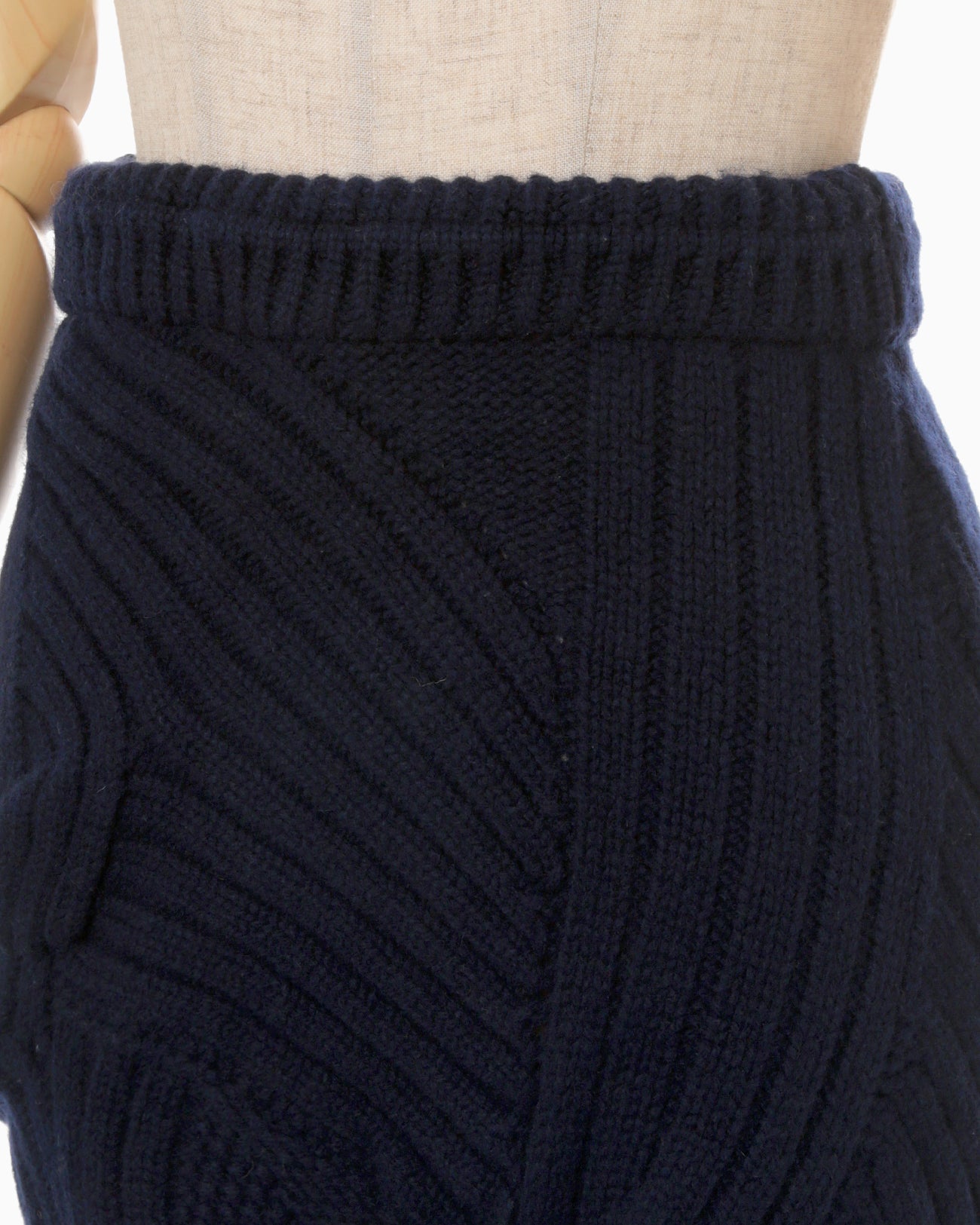 Basket Motif Cable Stitch Knitted Skirt - navy