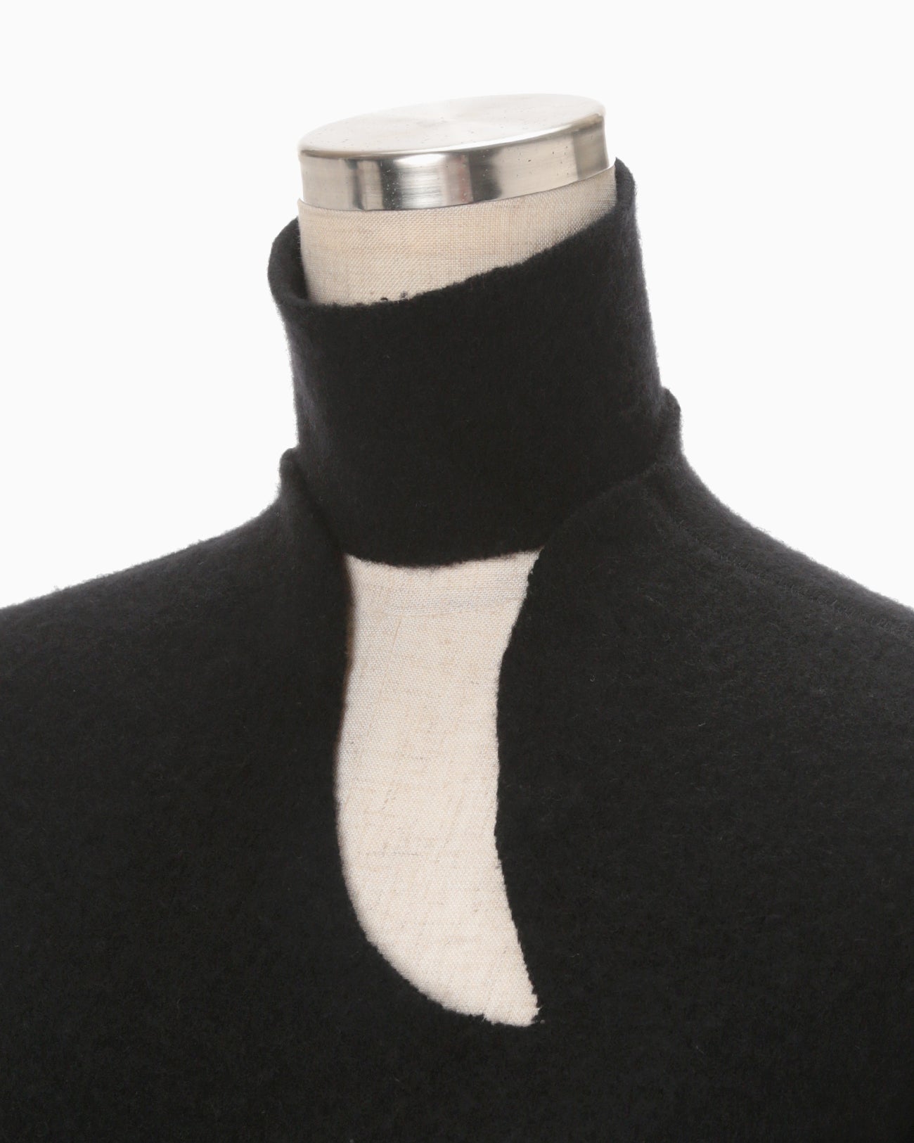 Wool Cashmere Frilled Knitted Pullover With Choker - black