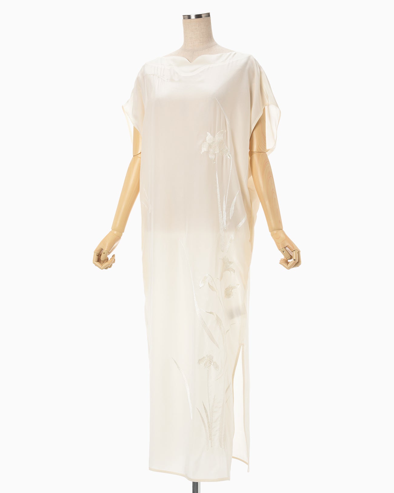 Silk Cupra Floral Embroidery Dress - ecru - Mame Kurogouchi