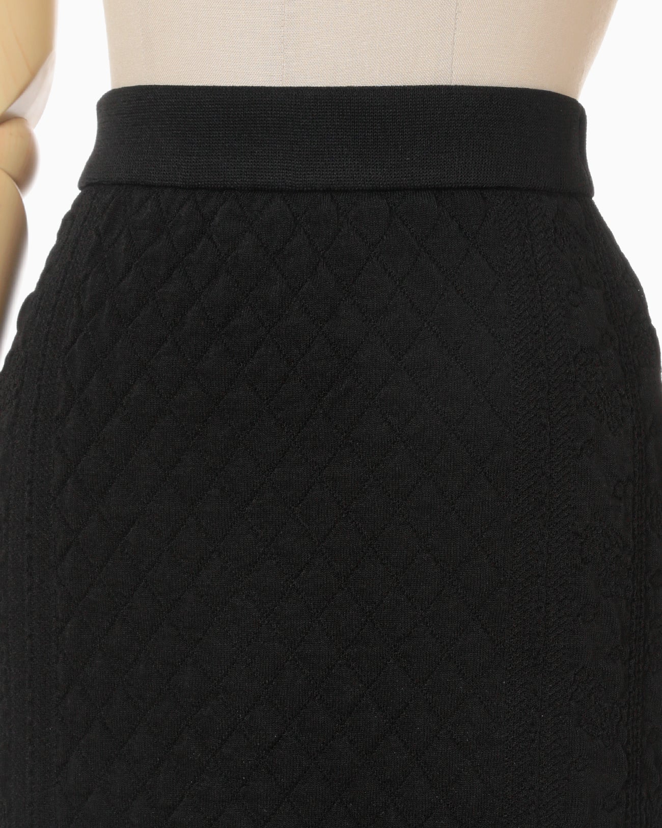 Floral Jacquard Knitted I-Line Skirt - black