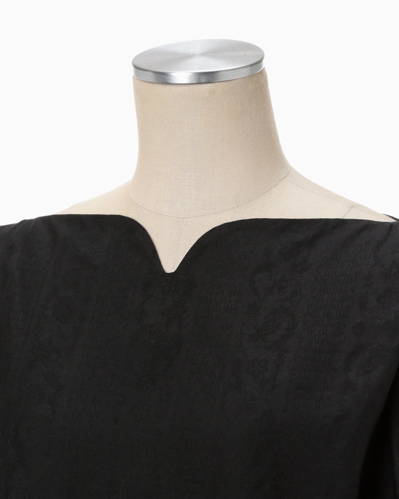 Floral Pattern Silk Rayon Jacquard Laced-Back Blouse - black