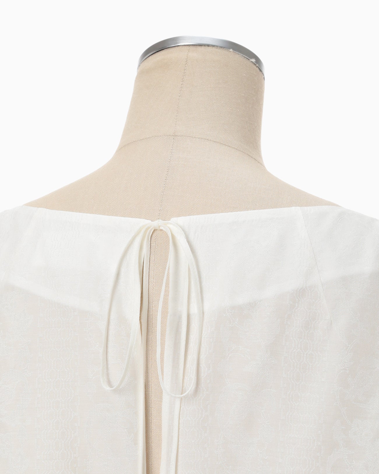 Floral Pattern Silk Rayon Jacquard Laced-Back Blouse - white