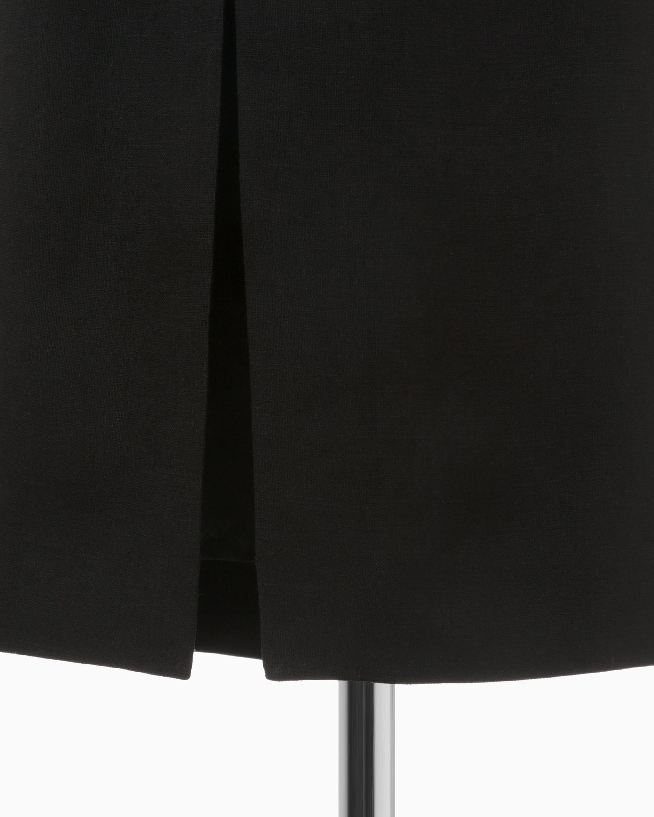 Linen Touch Triacetate Cocoon Skirt - black