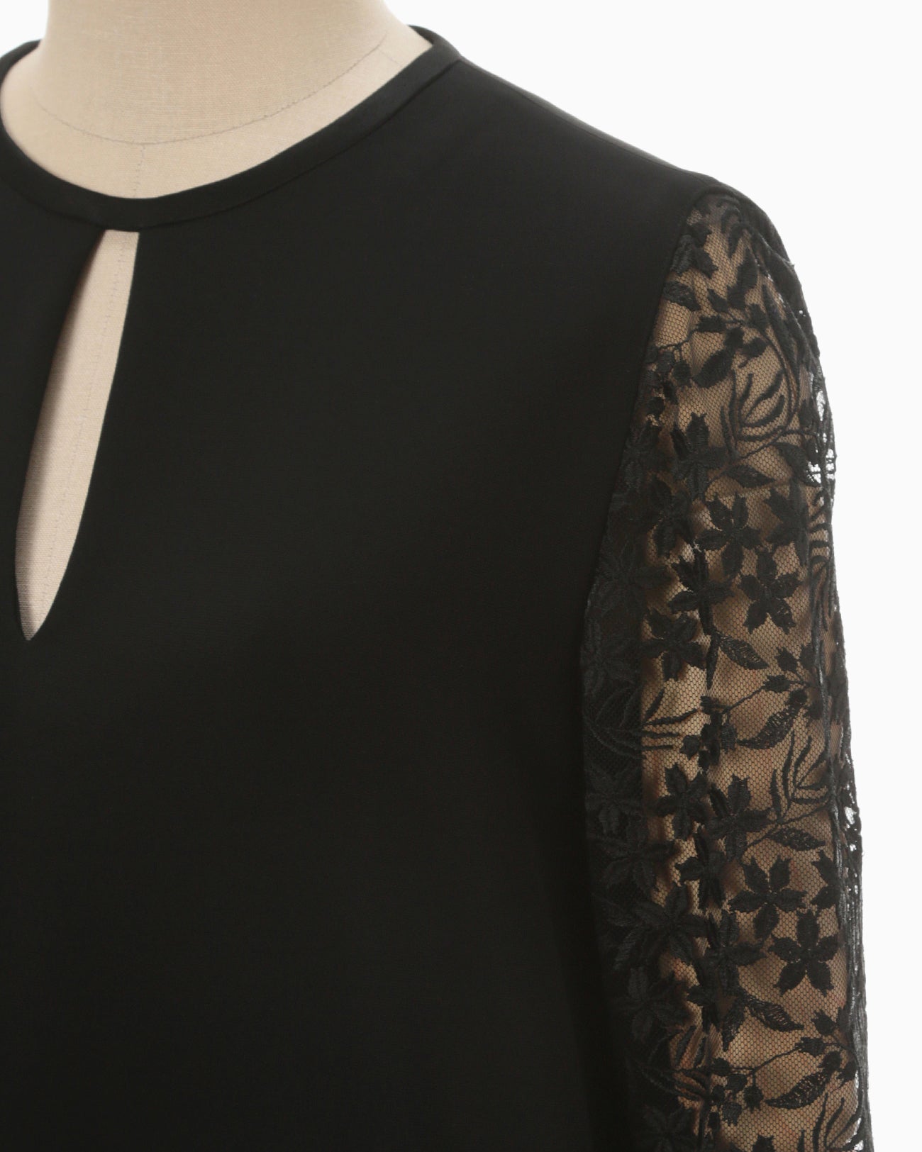 Floral Lace Sleeve Dress - black - Mame Kurogouchi