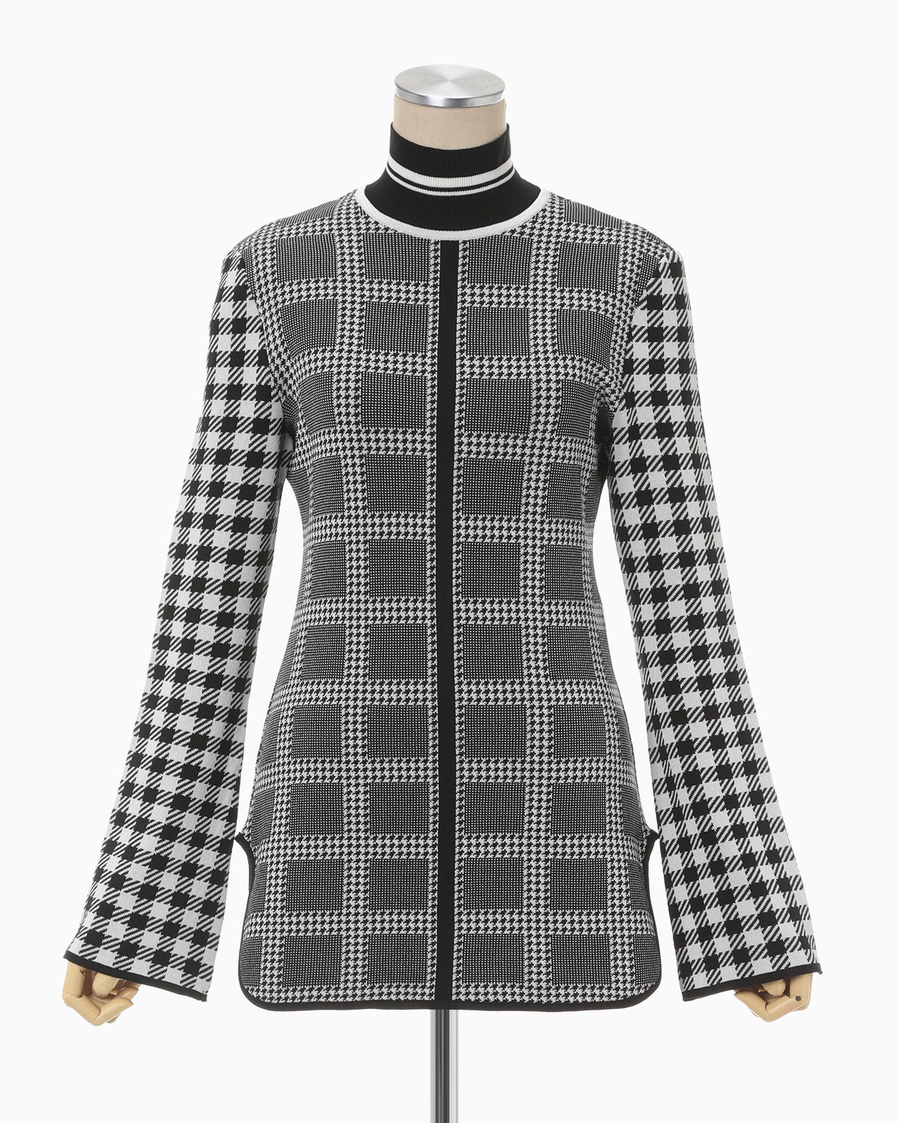 Multi Plaid Geometric Knit Top - black