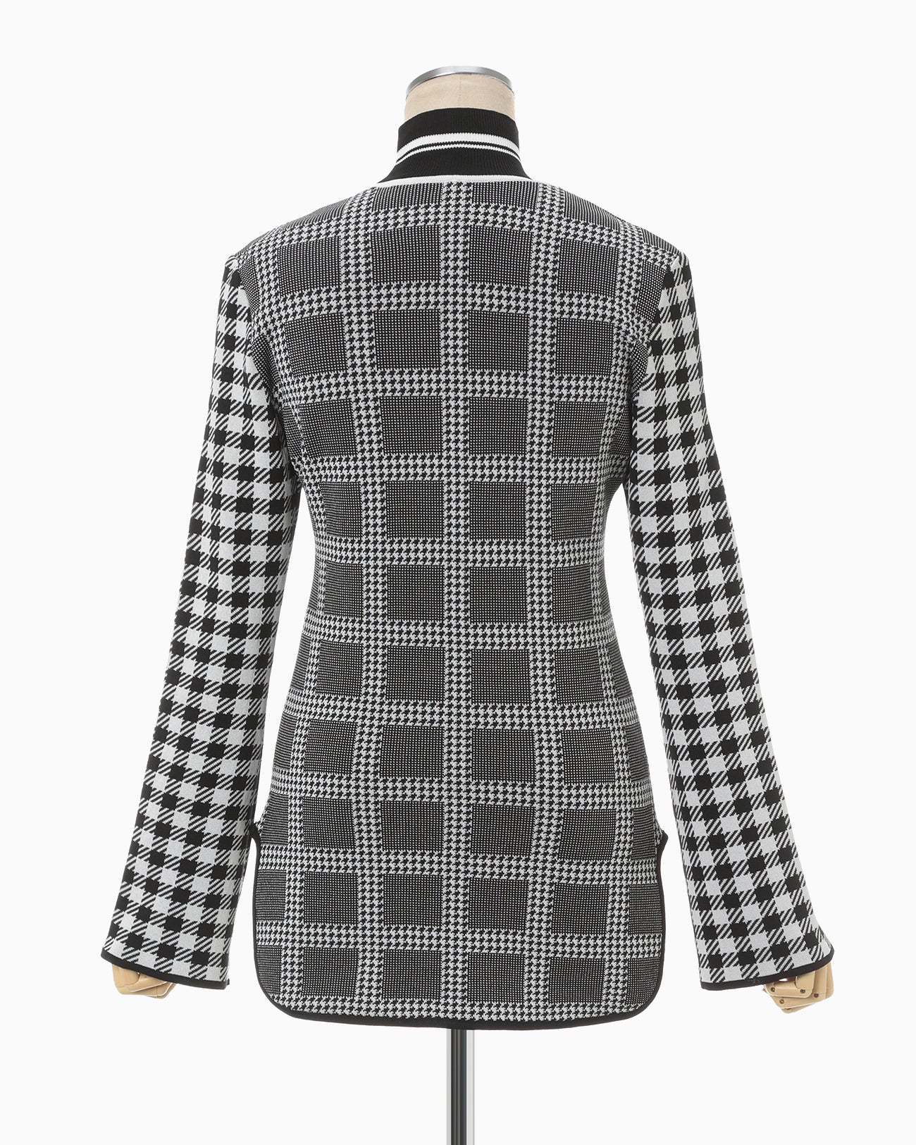 Multi Plaid Geometric Knit Top - black