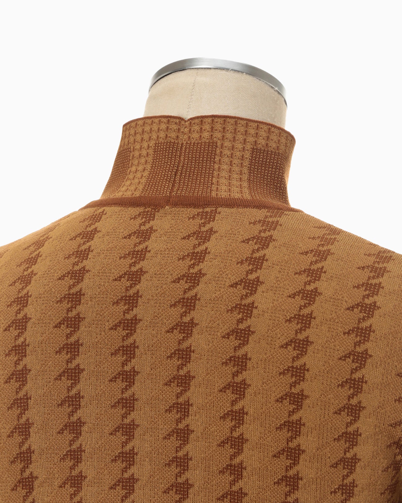 Multi Plaid Geometric Cropped Knit Top - brown