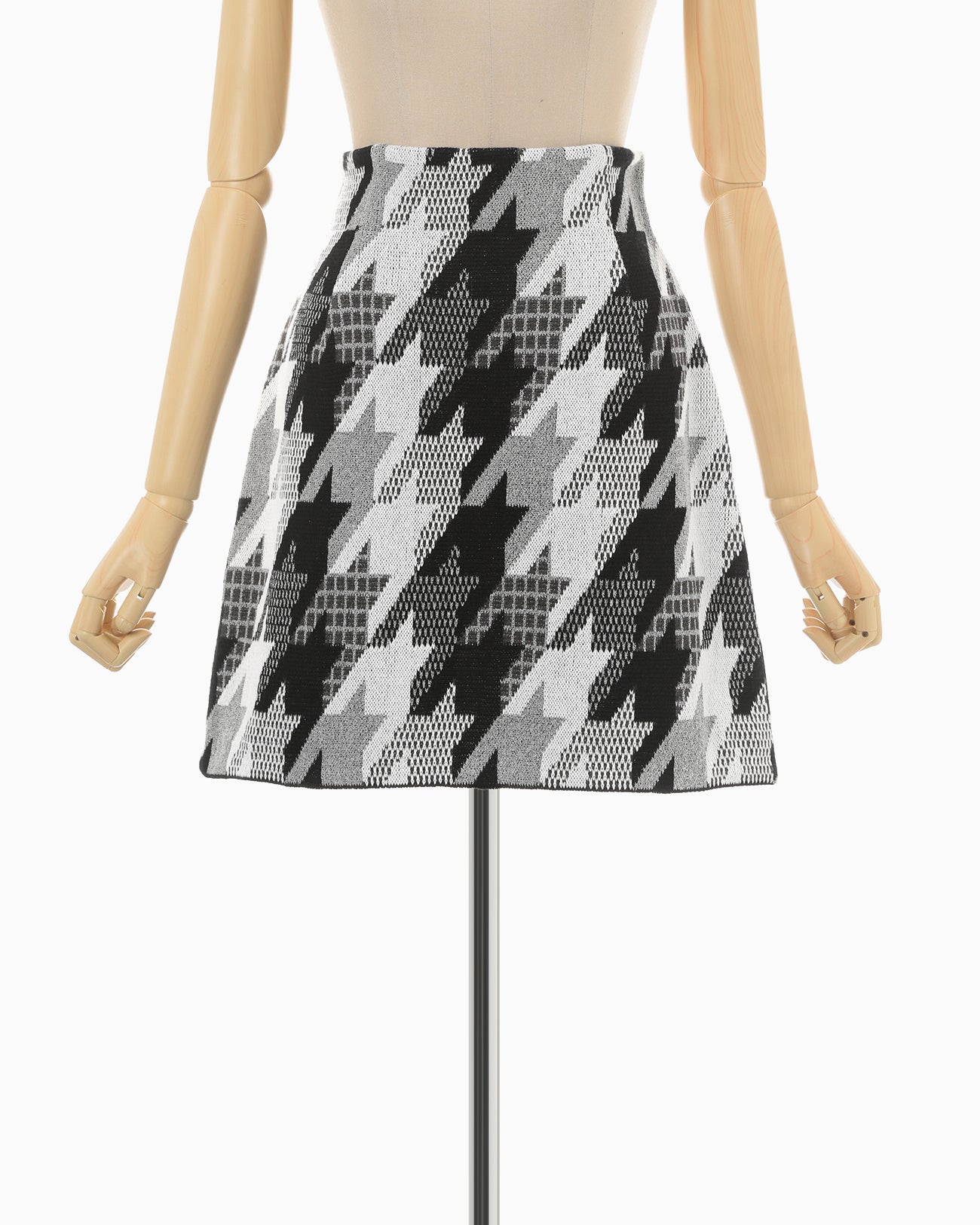 Houndstooth Knitted Skirt - black