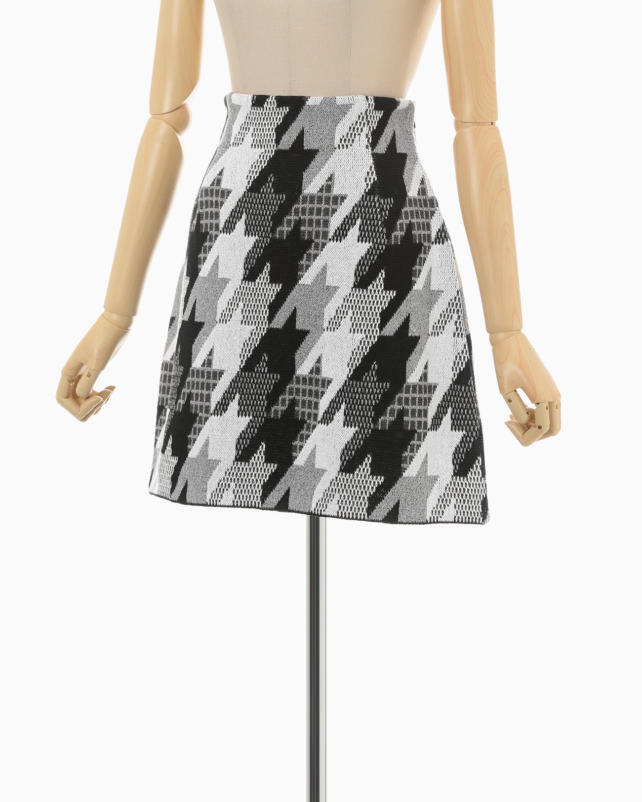 Houndstooth Knitted Skirt - black