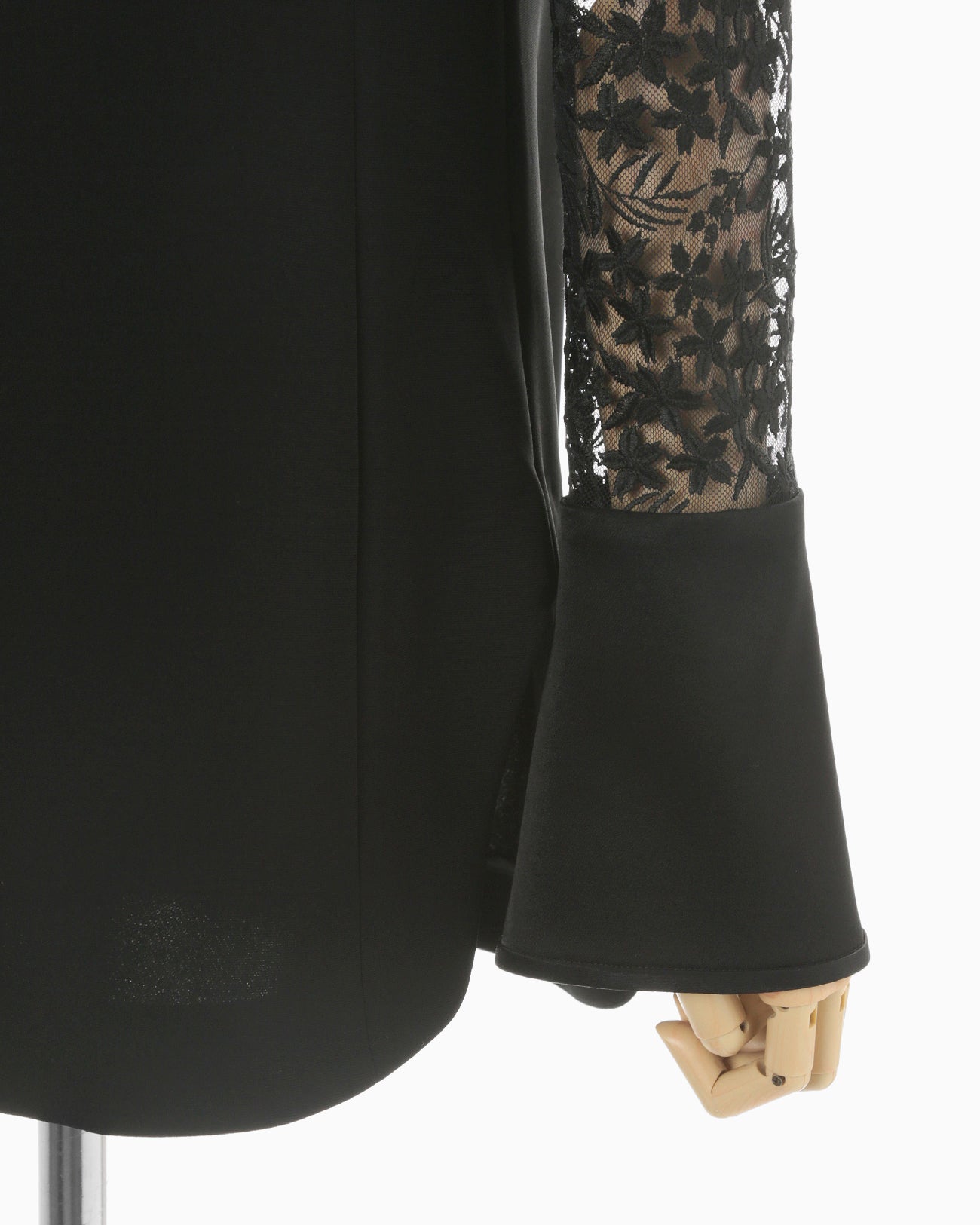 Floral Lace Sleeve Shirt - black