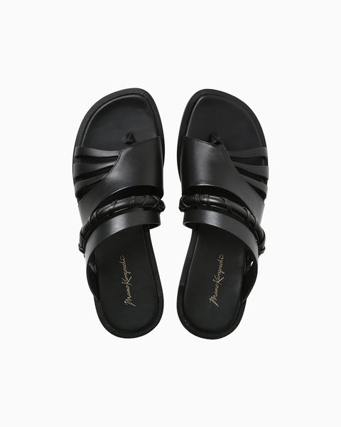 Plait Detailed Leather Sandals - black