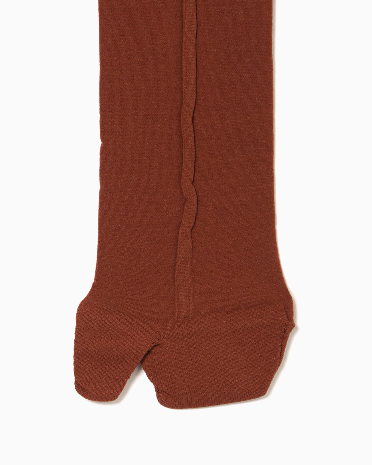 Bamboo Motif Sheer Tabi Socks - brown