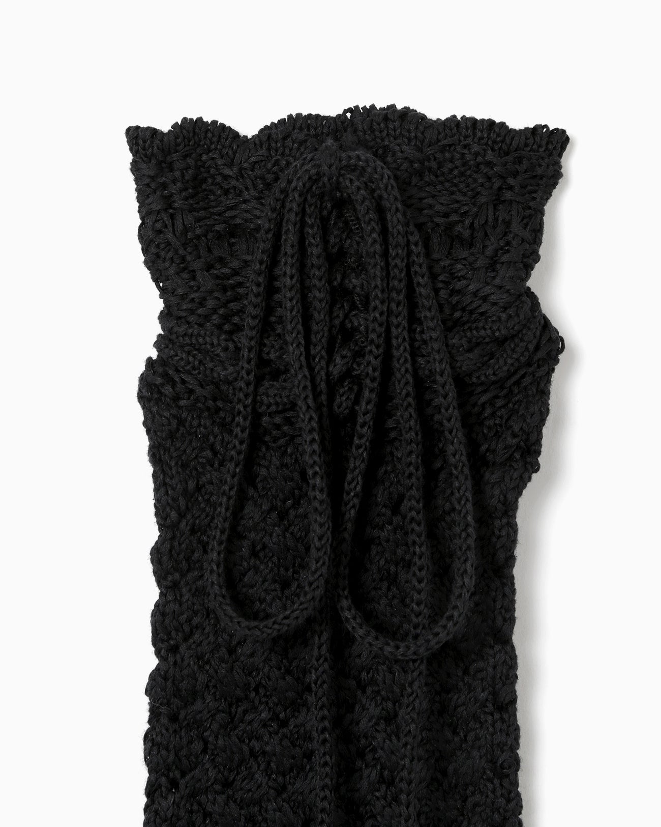 Knitted Tabi Socks - black