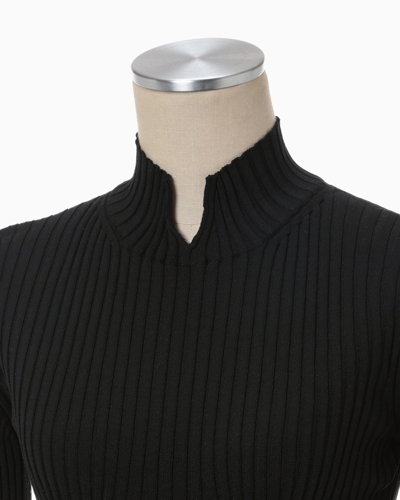Basket Weave Detailed Knitted Top - black