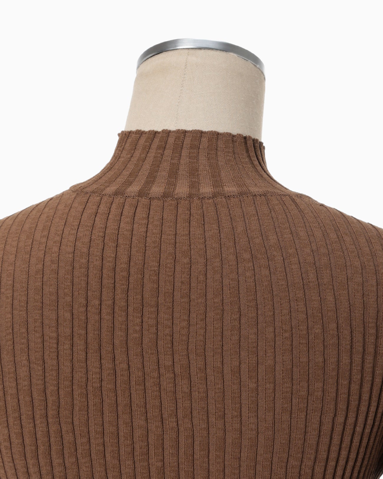 Basket Weave Detailed Knitted Top - brown