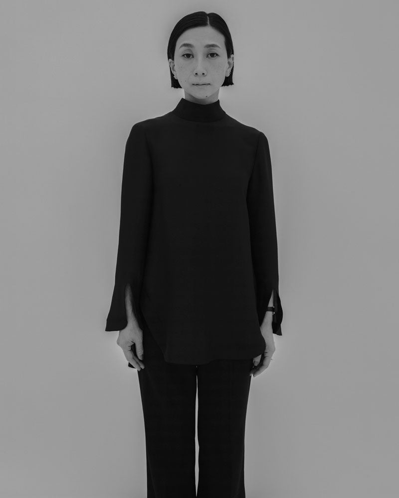 13 Basic Wool Pleated Trousers