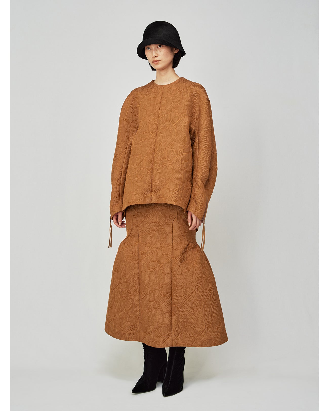 Jomon Arabesque Triple Layer Jacquard Pullover - brown