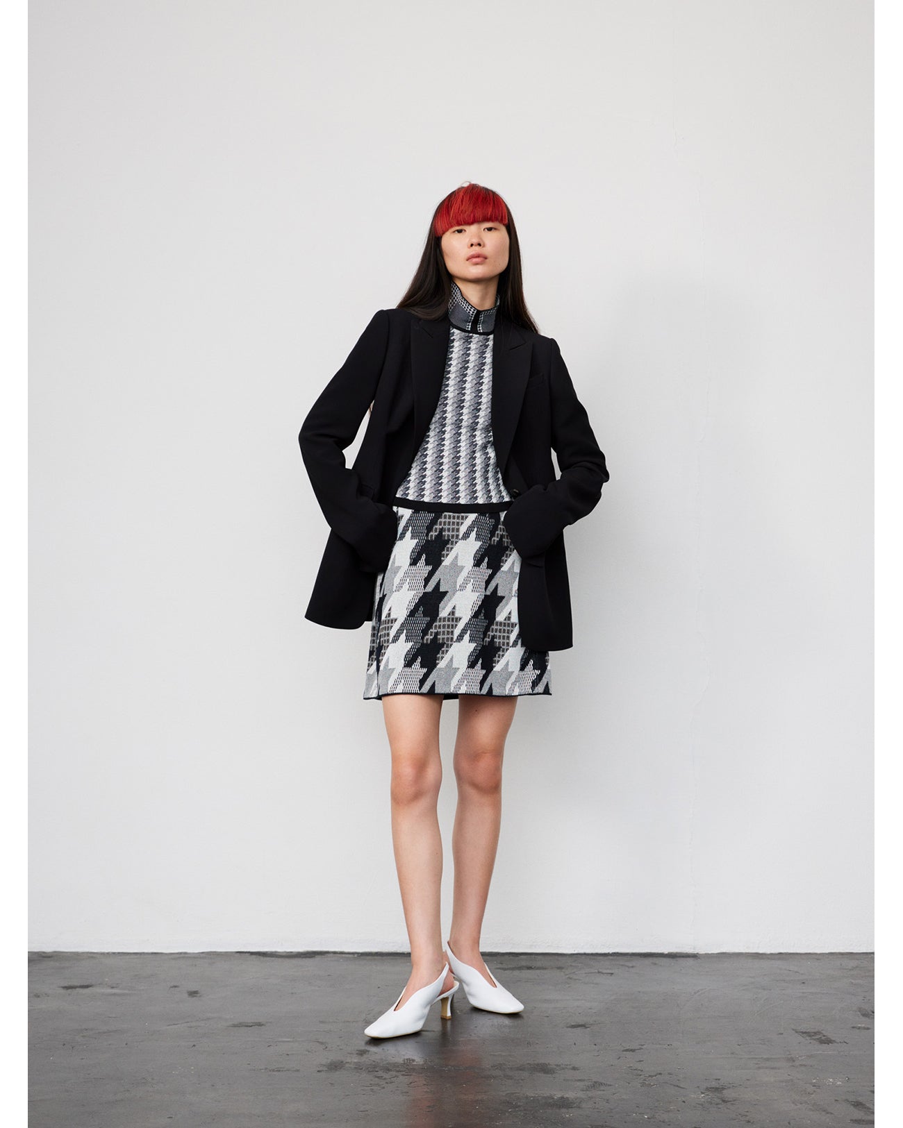 Houndstooth Knitted Skirt - black