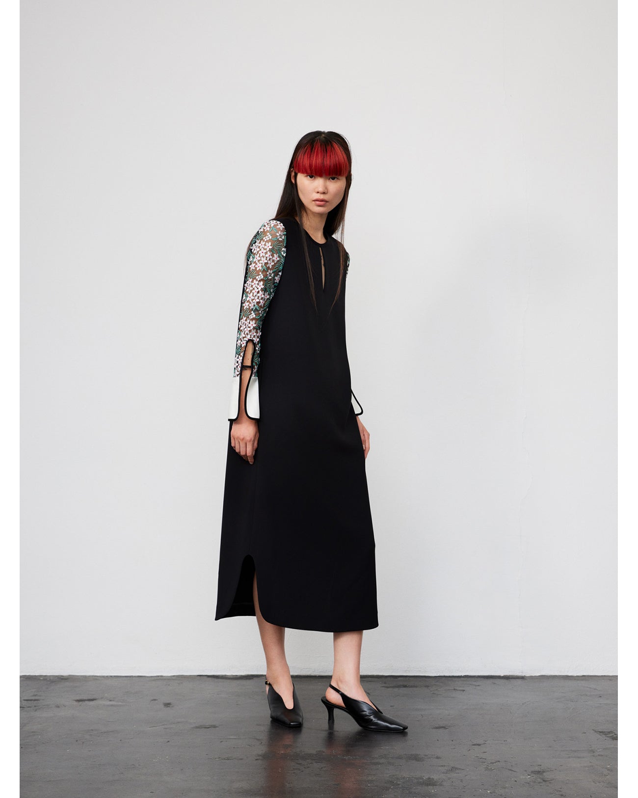 mame kurogouchi Floral Lace Sleeve Dress