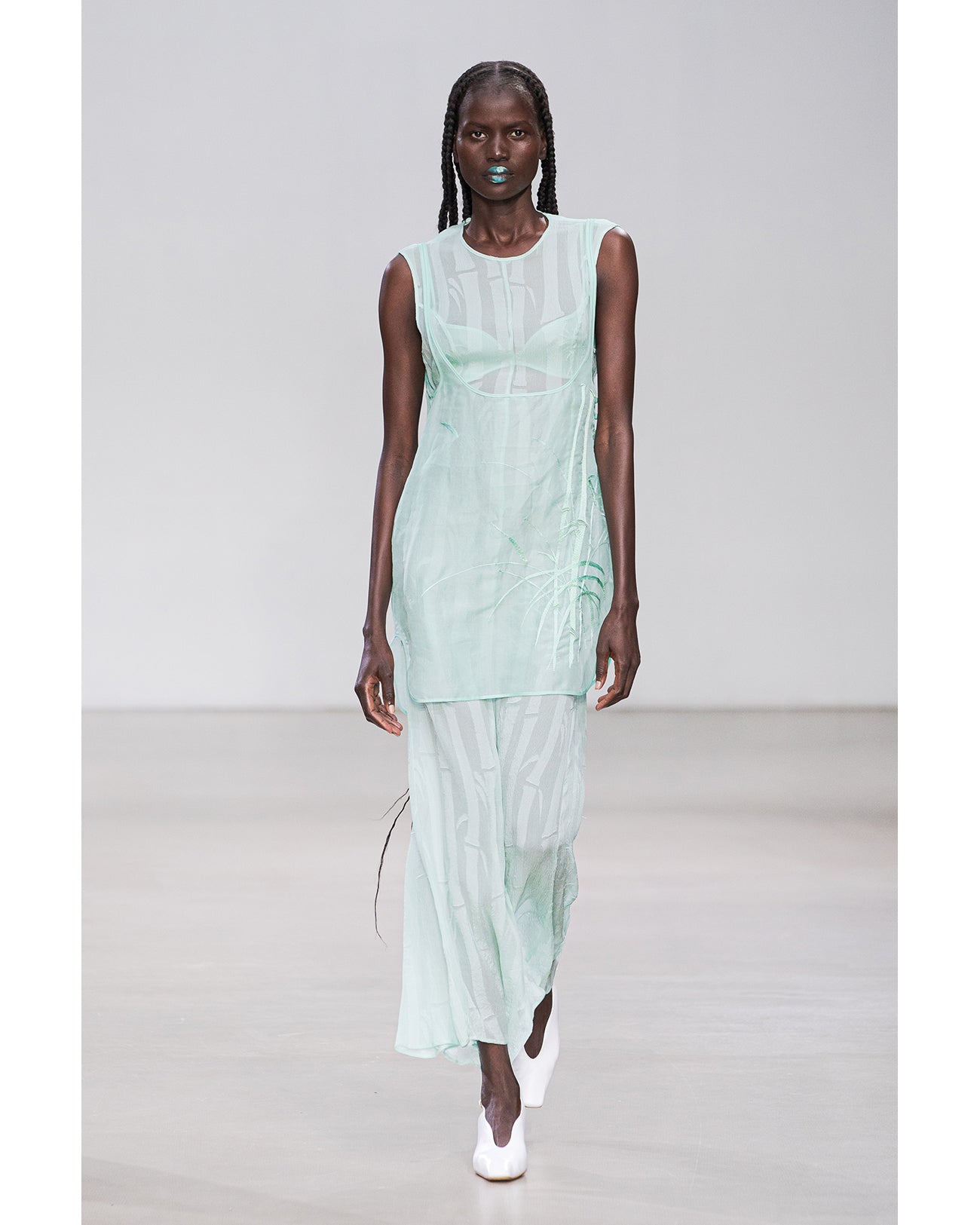 Bamboo Embroidery Silk Organdy Top - mint green